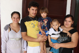 Dolores, Luis Olmedo e Fani: família injustiçada