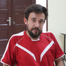 Néstor Castro foi atingido no rosto e teve a mandíbula estraçalhada