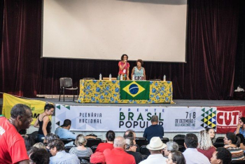 Encontro é realizado em auditório do SESC Venda Nova (BH)