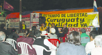 Debate sobre Curuguaty em frente ao Palácio da INjustiça