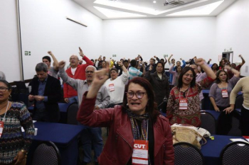 Plateia na abertura do ENACOM, em São Paulo