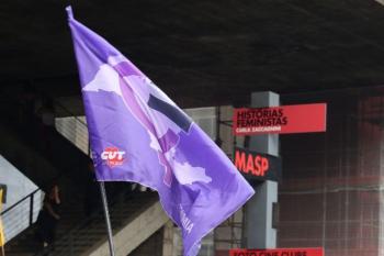 Vão livre do MASP acolheu as manifestantes