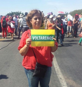 Cida, 13 anos de governo, crê no retorno de Dilma