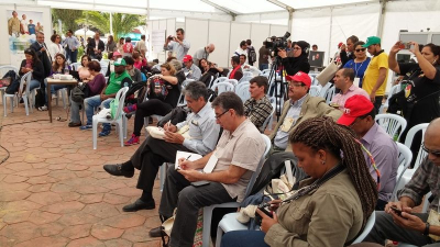 Pública acompanha debates da Casa Brasil (Foto: Luiz Carvalho)