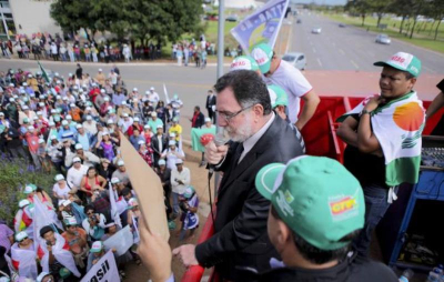 Ministro do Desenvolvimento Agrário, Patrus Ananias, participa de mobilização da Contag nesta quarta (20), em Brasília