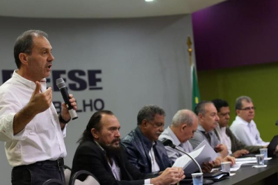 Clemente: se nada for feito, nem 2017 poderá ser salvo