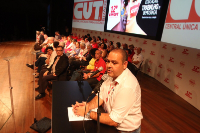 Vagner Freitas diz que CUT está disposta a ajudar Brasil a retomar desenvolvimento (Foto: Roberto Parizotti)