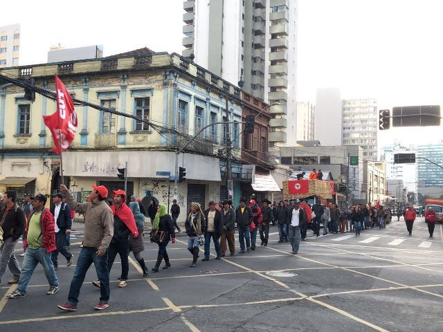 Manifestação na capital paranaense
