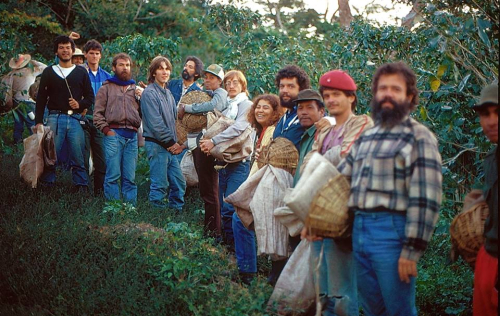Integrantes da Brigada Zumbi dos Palmares (1987). Na foto, Sandra Cabral - a primeira mulher a presidir a CUT-Goiás - e Leonardo Severo
