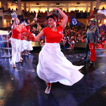Dança e música prepararam a chegada da presidenta