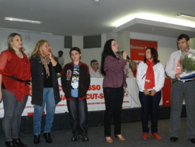 Esposa de Chiarello agradece homenagem da CUT-SC