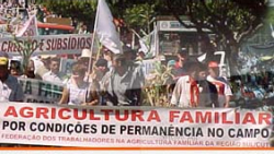 Agricultores da Fetraf-Sul em protesto