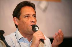 Artur Henrique
