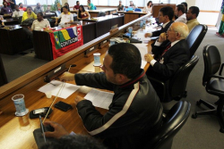 Luizinho (Conticom), Wilson (NCST), vereador Pedro Paulo (PT), Domingos (Sintracon) e Roni Barbosa (CUT-PR)