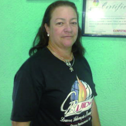 Servidora Neuzeni Nunes vem sendo perseguida e discriminada por sua atuaÃ§Ã£o sindical