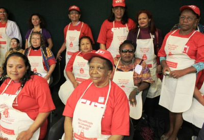 Avental virou uniforme de luta nessa quarta-feira em BrasÃ­lia
