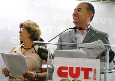 Maria GodÃ³i (secretÃ¡ria Geral Adjunta) e SÃ©rgio Nobre (secretÃ¡rio Geral) durante a cerimÃ´nia de abertura da direÃ§Ã£o