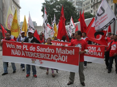 Trabalhadores cobraram diÃ¡logo com o governo