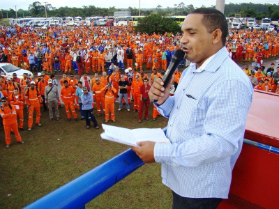 Virley comanda a assembleia na Samarco