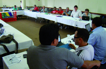 Reunida nesta quarta e quinta-feiras em SÃ£o Paulo, direÃ§Ã£o nacional da Conticom/CUT fez um balanÃ§o positivo das aÃ§Ãµes de 2011