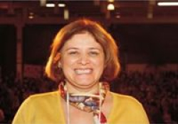 Denise Motta Dau
