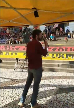 Plenária popular no centro de Florianópolis 
