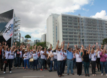 Professores do Paraná retomam greve