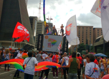 Parada do Orgulho LGBT prevê 3 milhões de pessoas hoje em SP