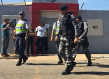 Estudantes fazem ocupação temporária e simbólica na Câmara