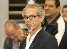 Bomba atinge sede do Sindicato dos Gráficos...