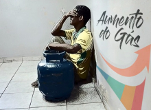 Trabalhadores têm de economizar muito para bancar o alto preço do botijão de gás