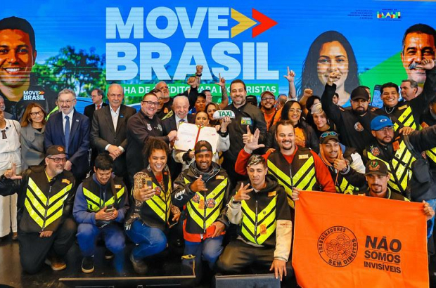 Move Aplicativos: Lula lança R$ 30 bilhões em crédito para motoristas e taxistas