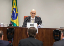 Bolsonaro pede desculpas, diz que não queria golpe e faz convite a Moraes