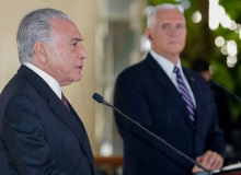 Lula: Temer e Mike Pence são duas vergonhas políticas