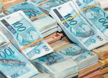 Economia cresce 0,5% em agosto após dois meses de recuo, estima FGV