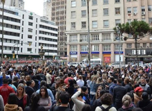 RS: Trabalhadores protestam contra prefeito após extinção do Instituto de Saúde