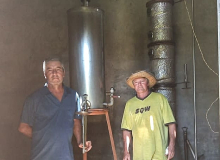 MST produz álcool 70% para abastecer centros de saúde em município de SC