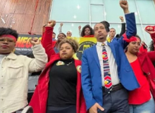 Sob protestos, deputados aprovam PEC que dificulta mudança do Hino Riograndense