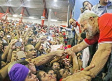 Não se combate corrupção corrompendo a Constituição