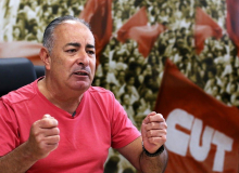 Caos no INSS: muito além da incompetência, diz presidente da CUT em artigo