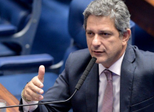 Rogério: “Pandemia leva a um patamar de crise econômica sem precedentes”