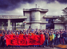 De cabeça erguida, petroleiros suspendem greve momentaneamente