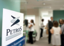 Petroleiros criticam demora na nomeação de nova diretoria da Petros