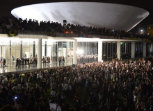 Junho de 2013 é parte de um movimento político e mostra disputa de ideias
