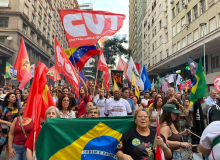 Manifestantes defenderam a democracia e disseram não à anistia, nas ruas do país
