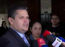 Votação mais rápida do fim da escala 6x1 depende dos senadores, diz Alcolumbre
