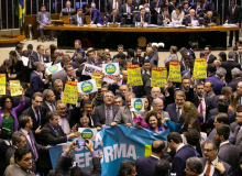 Economistas renomados dizem que Brasil será exemplo de desigualdade com reforma
