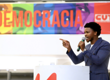 Espírito de luta da juventude precisa honrar o passado, diz bisneto de Mandela