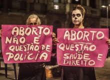 Decisão sobre o aborto é da mulher, diz 64% da população