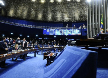 Senado: Debate sobre fim da CLT começou nesta quarta (05)